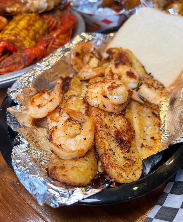 5pc Grilled Shrimp + 1 Fish Plate.