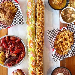5 Fried Shrimp + 3 Oysters Plate